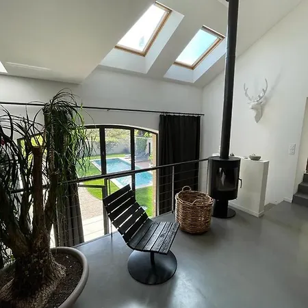 Moderne Au Calme Avec Piscine Privée Pour 6 Personnes *