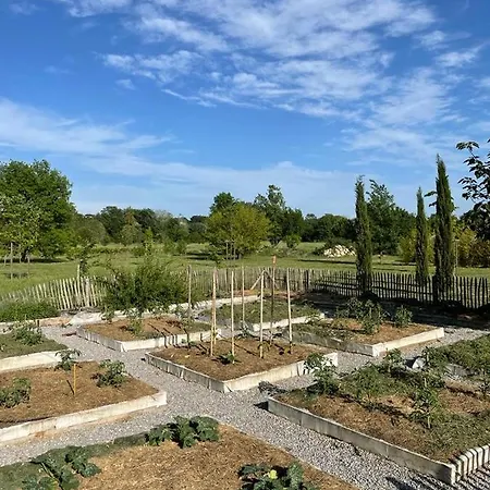 Moderne Au Calme Avec Piscine Privée Pour 6 Personnes Villa